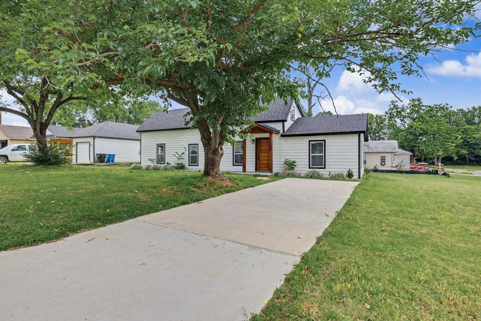 Denison House: 1320 S. 7th Ave.