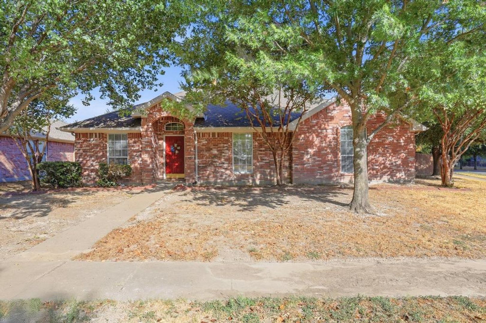 100 Oak Hollow Ln. 1 of 12