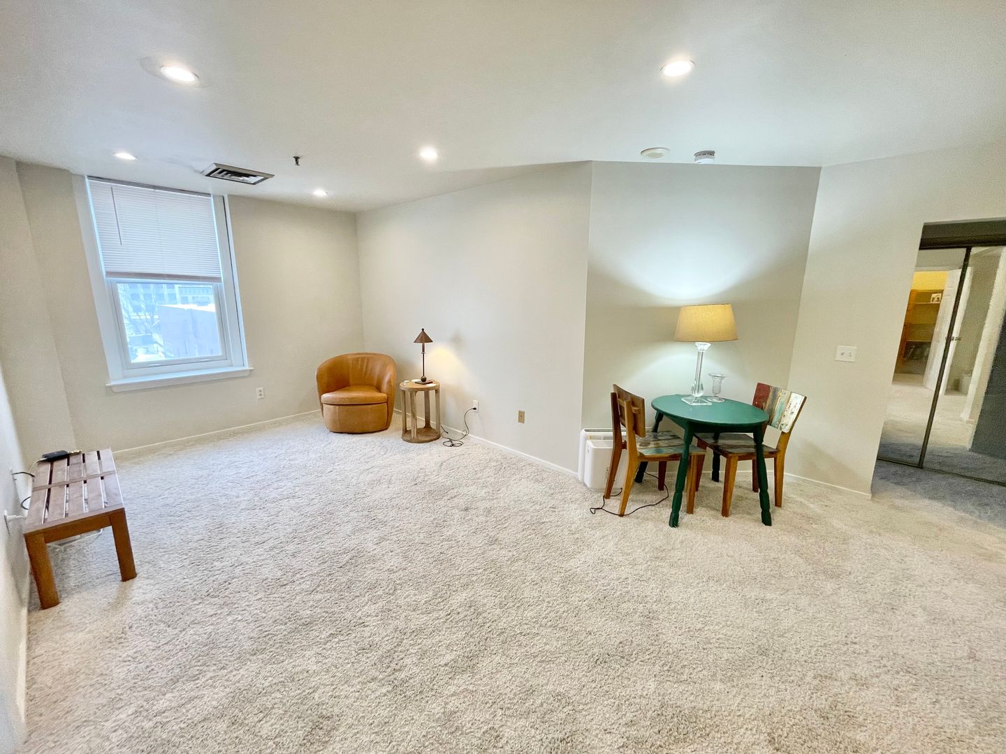 Burlington Apartment: 131 Main Street Unit 508 - 1