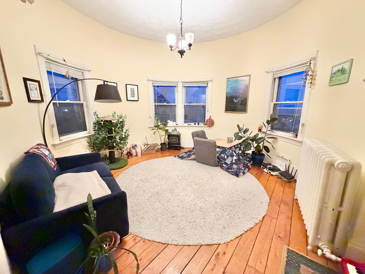 Burlington Apartment: 222 South Union St