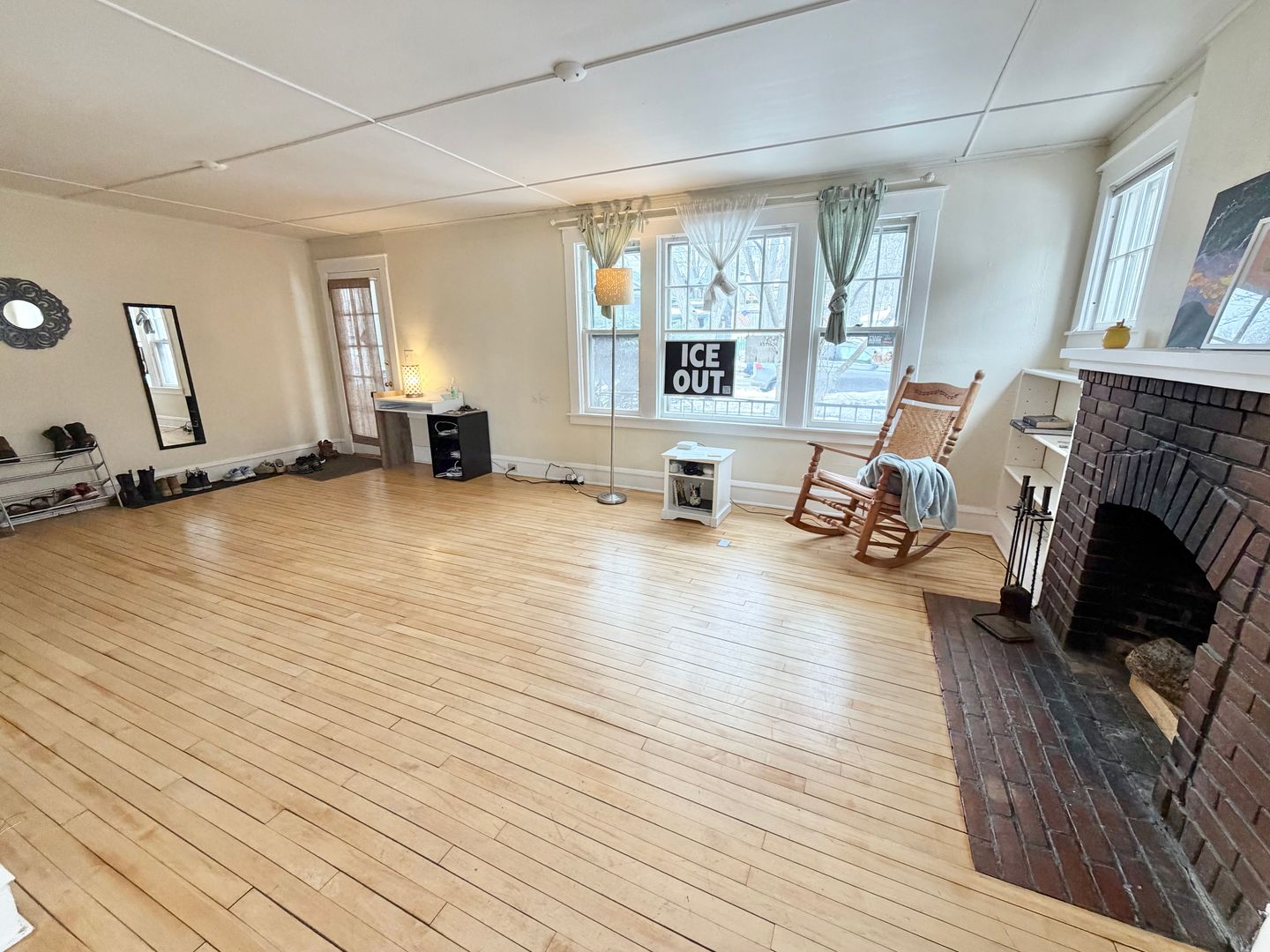 Burlington Apartment: 281 South Winooski Avenue