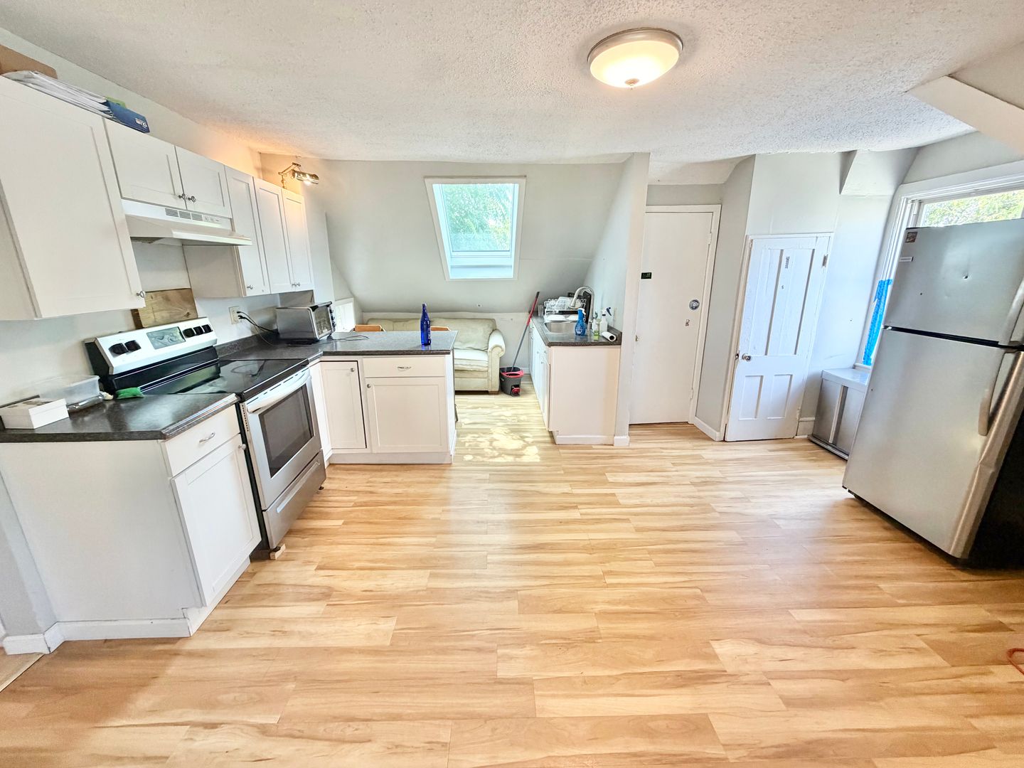 Burlington Apartment: 515-517 South Willard Street