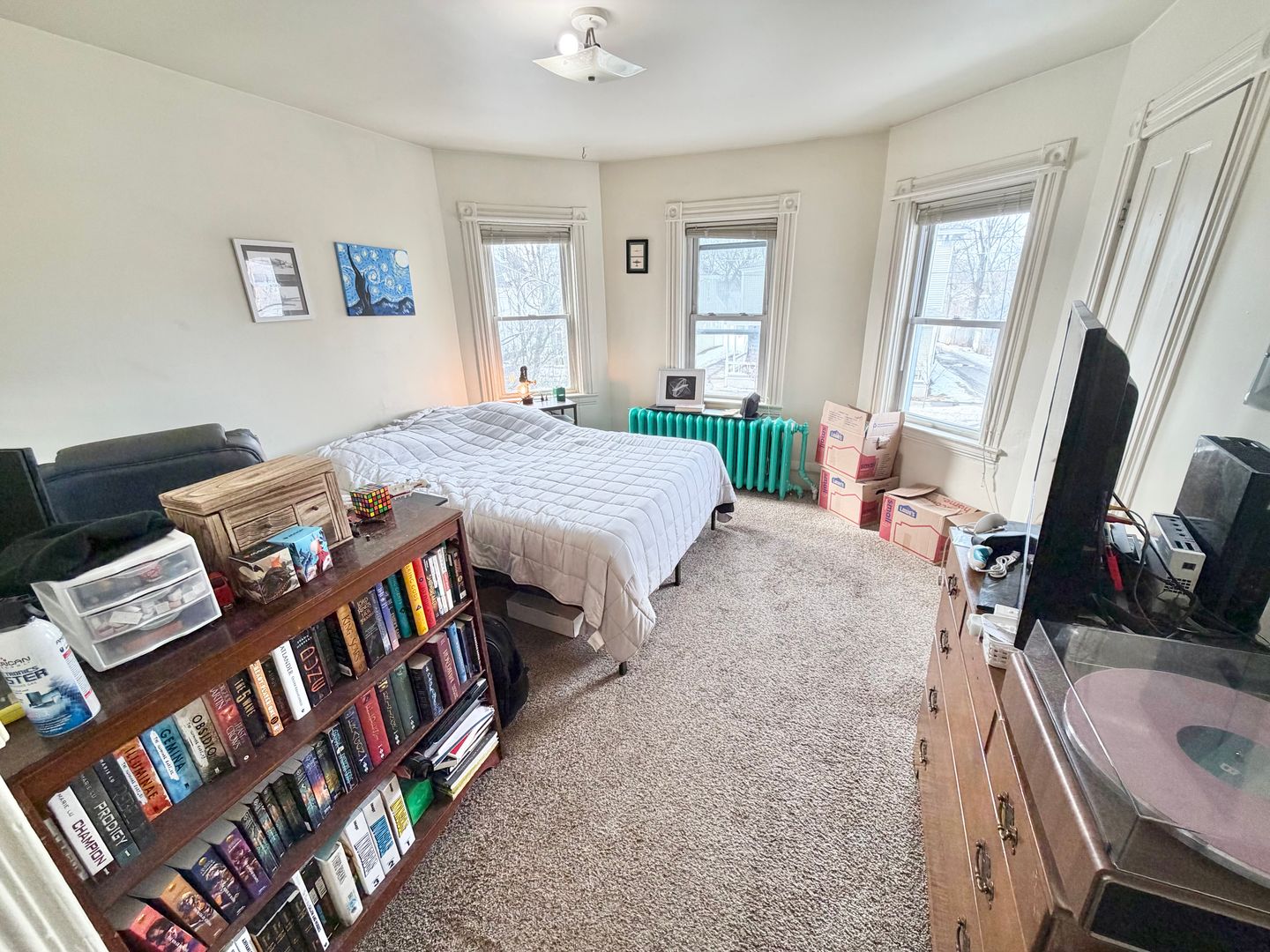 Burlington Apartment: 168 North Winooski Avenue