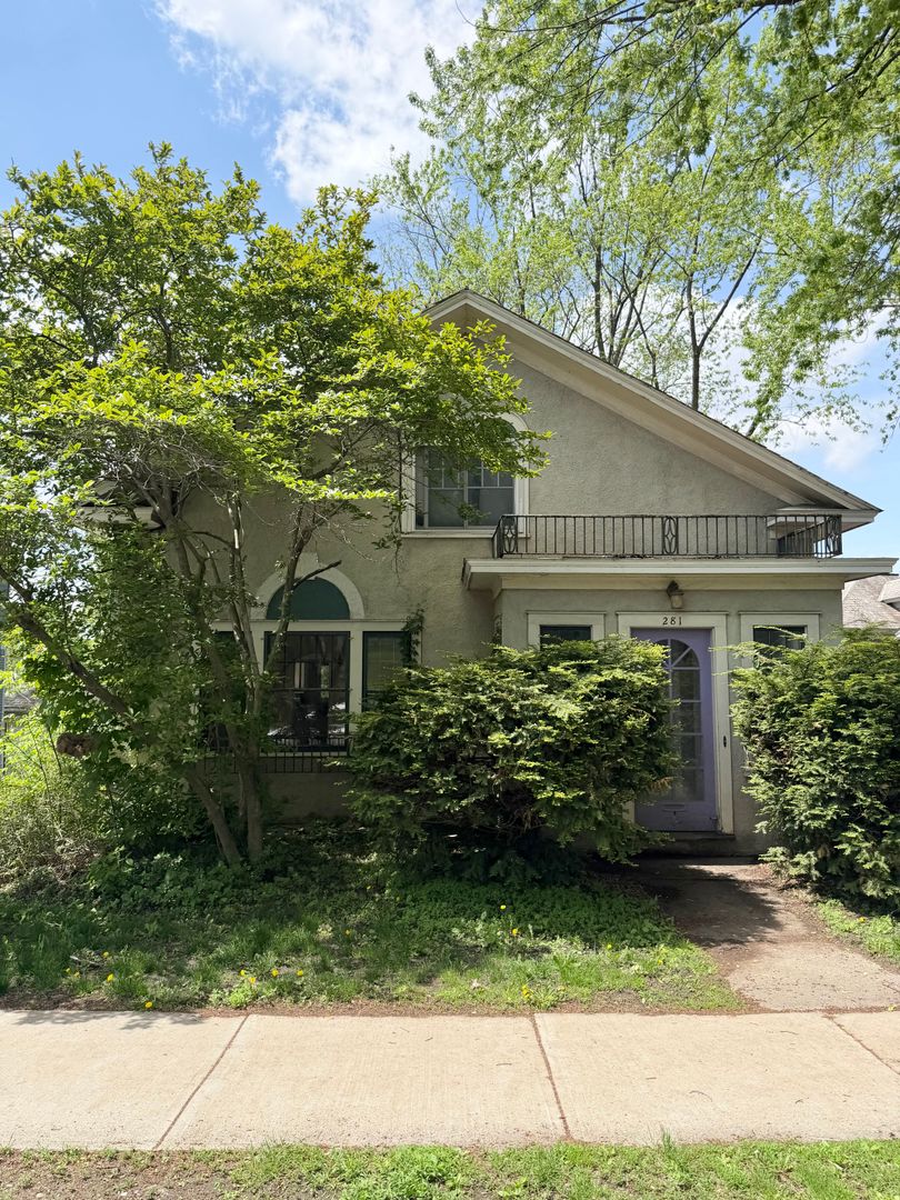 Burlington Apartment: 281 South Winooski Avenue