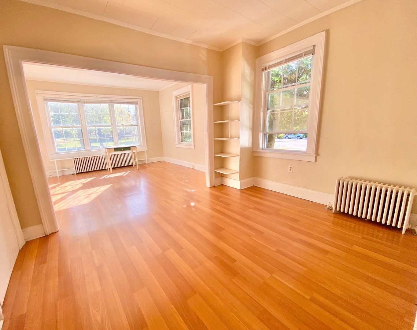 Burlington Apartment: 30 Sherman Street