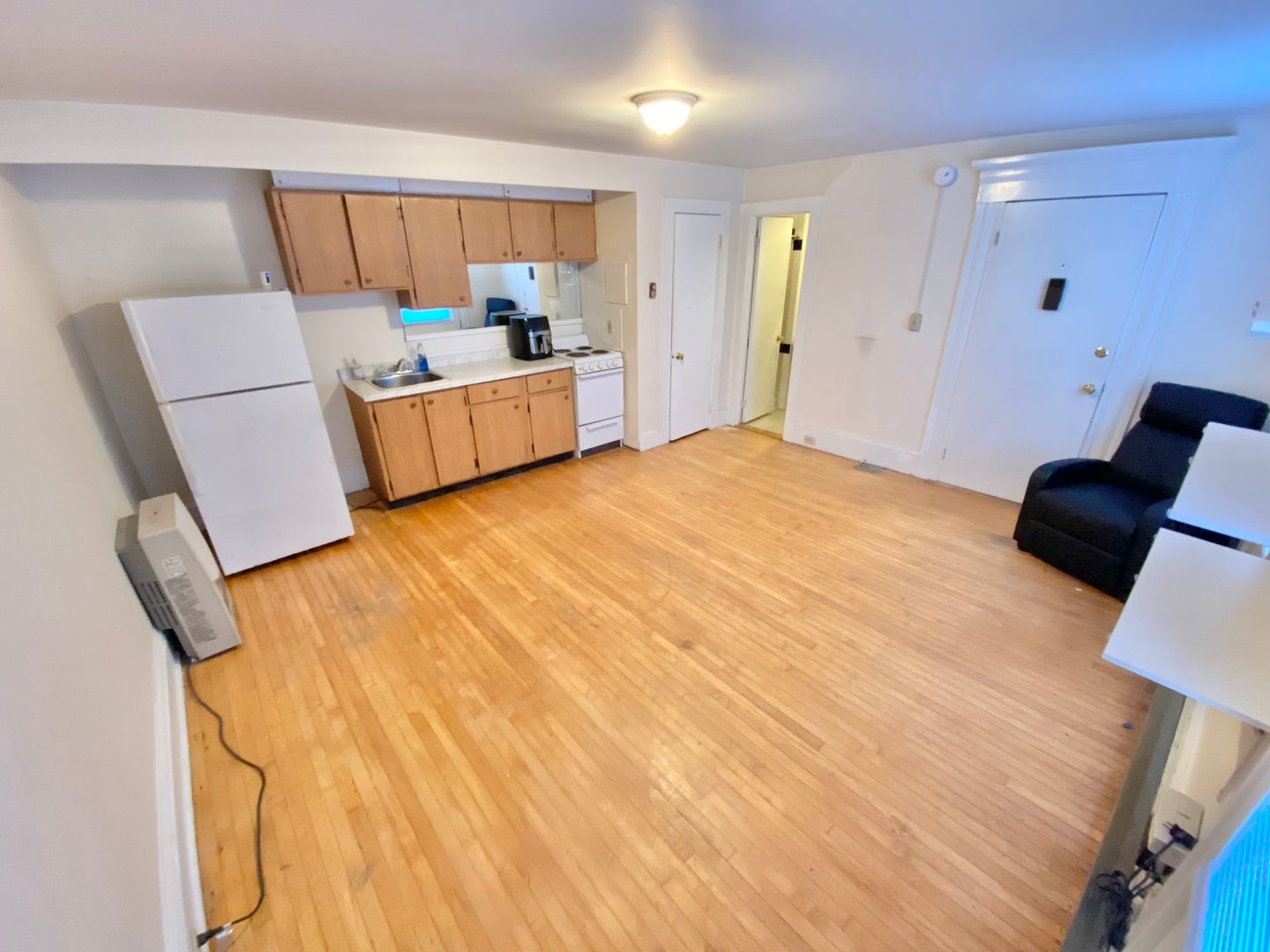 Burlington Apartment: 52 N Union St