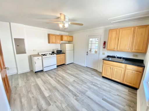1 Bedroom Apartment Winooski VT Available NOW