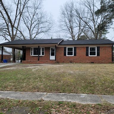 3 bedroom Ranch Home. – photo 1