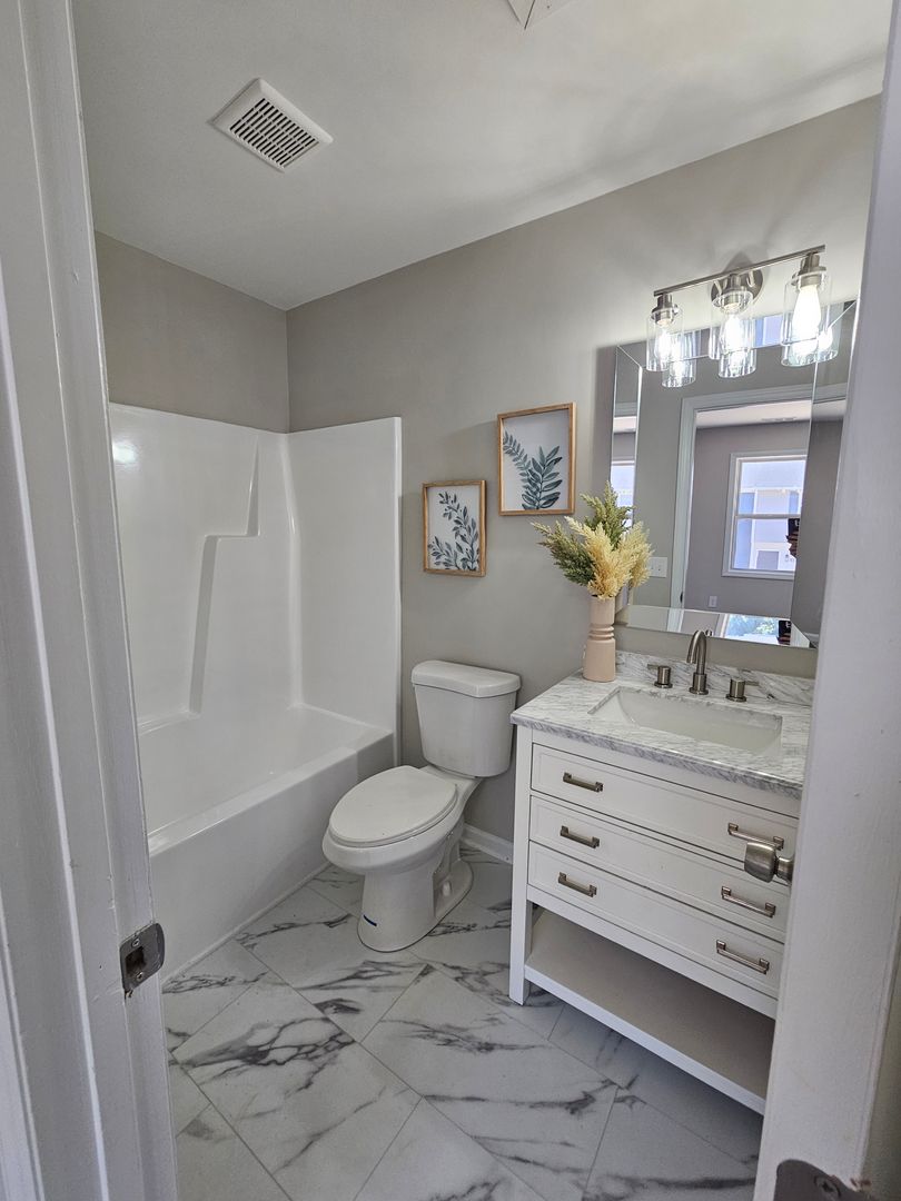 385 E Williams St, Angier, NC 27501