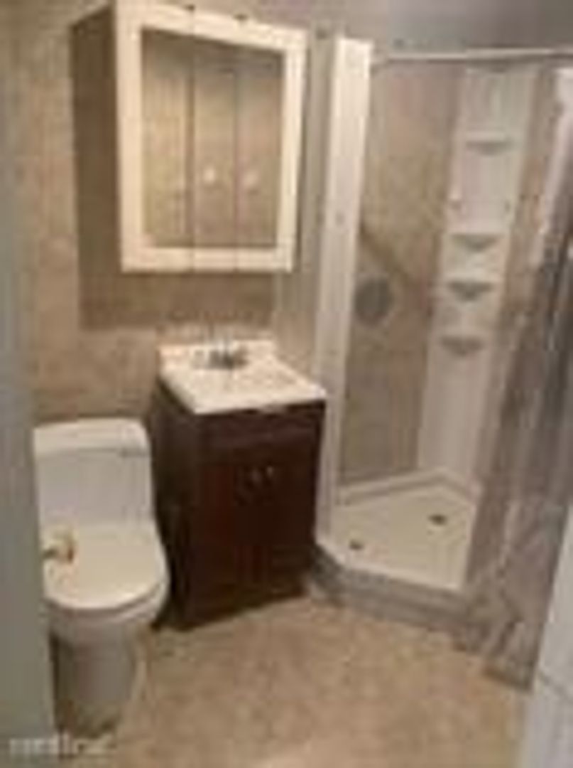 Medford Apartment: 17 - 19 Forest Street