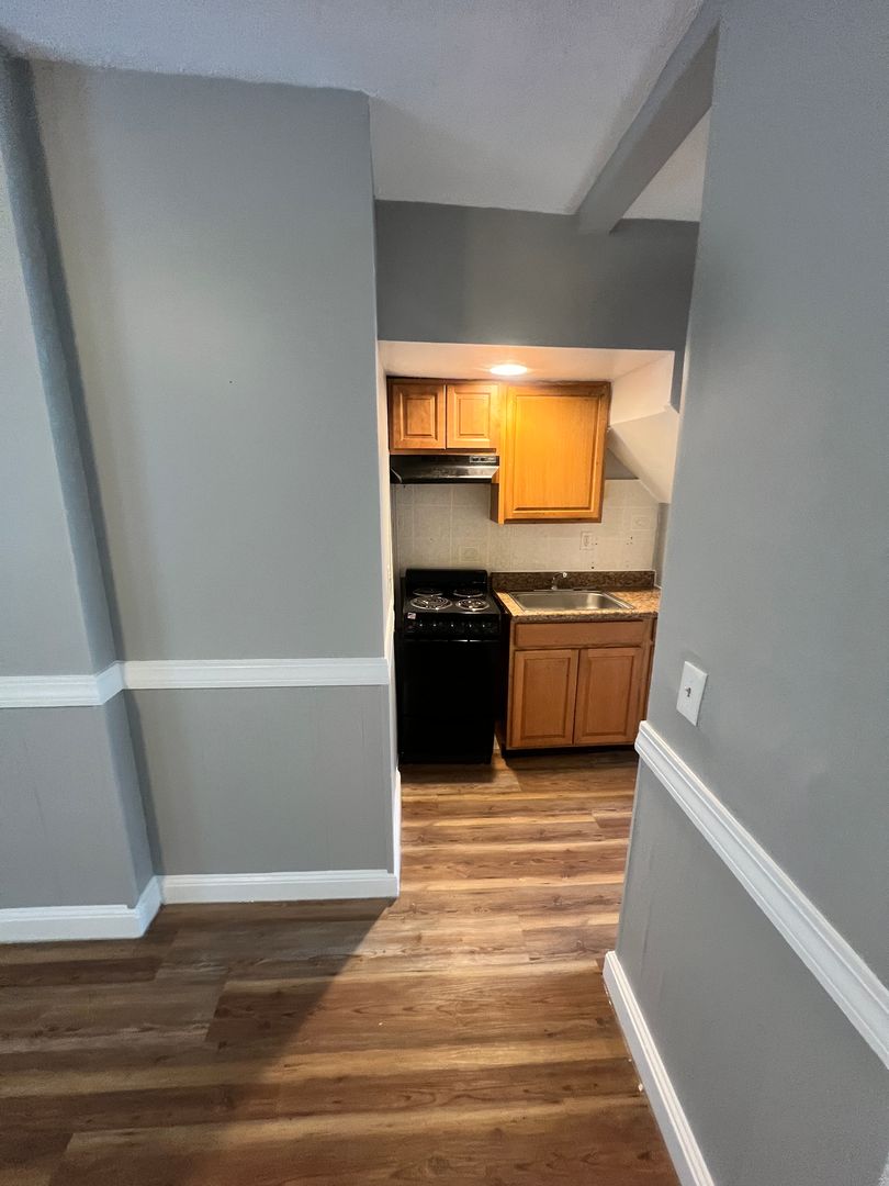 Framingham Apartment: 115 Grant Street
