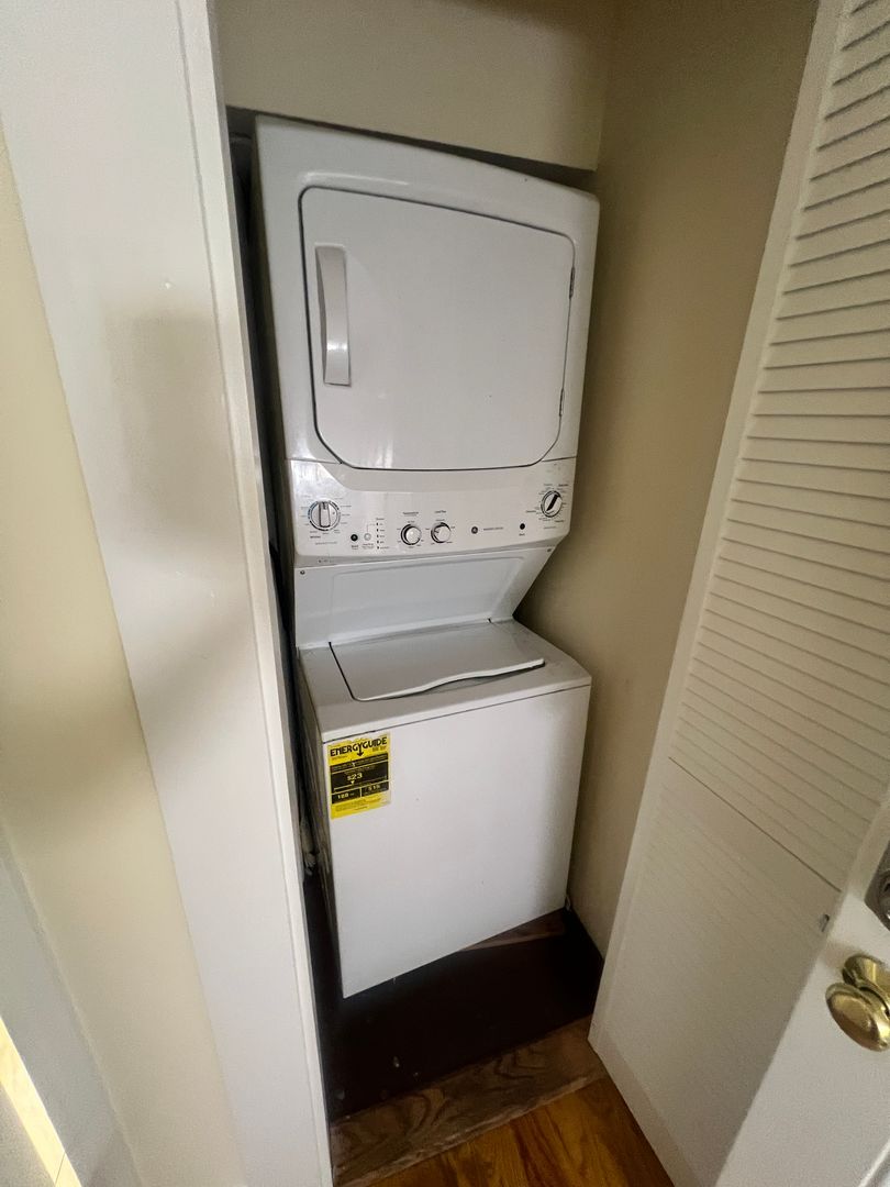 Framingham Apartment: 10-28 Centennial Place