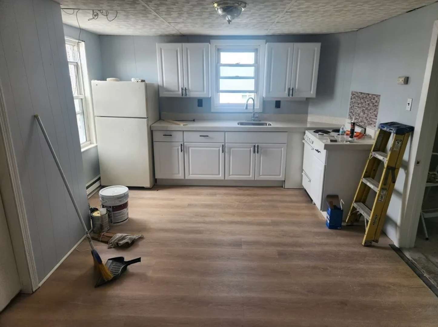 Everett Apartment: 49 -51 Everett Street
