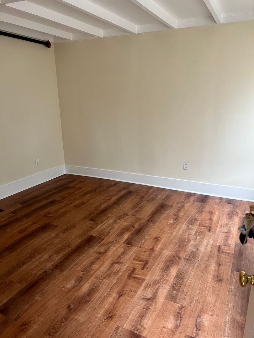 Framingham Apartment: 10-28 Centennial Place