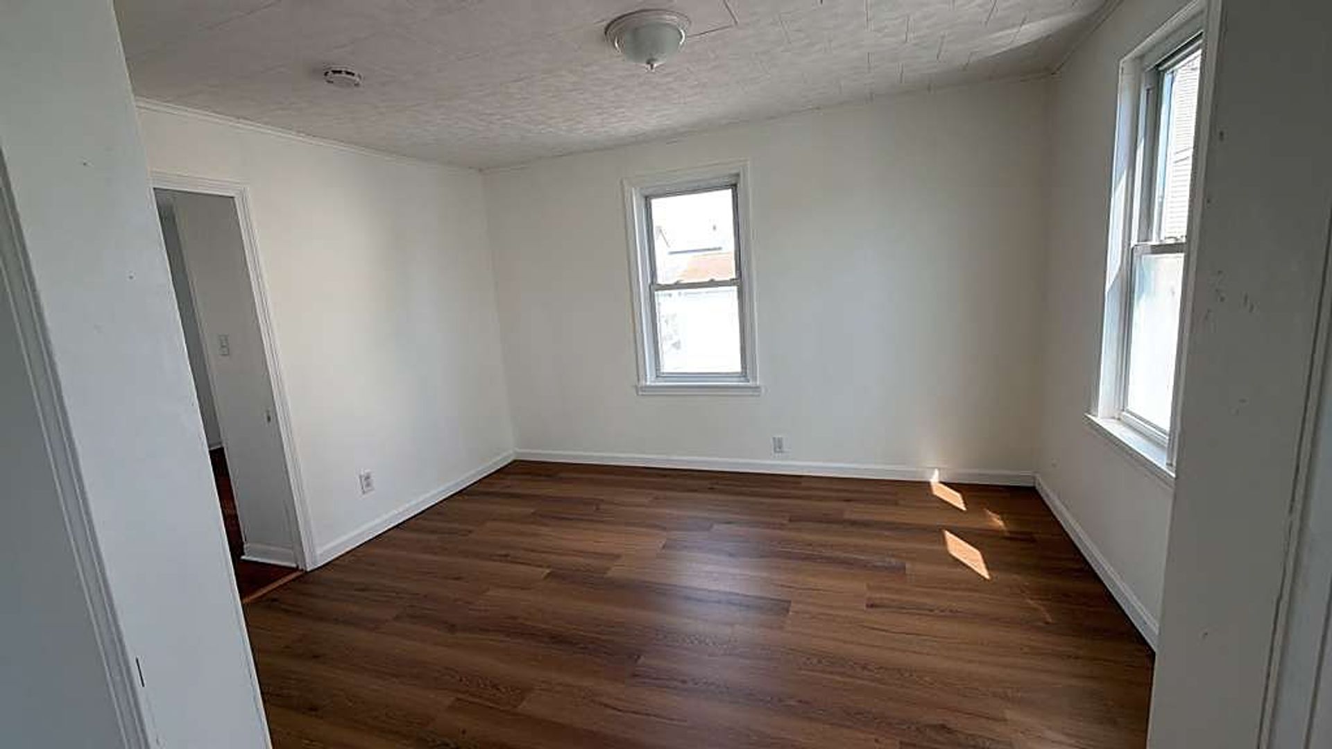 Fall River Apartment: 84-88 Orange Street