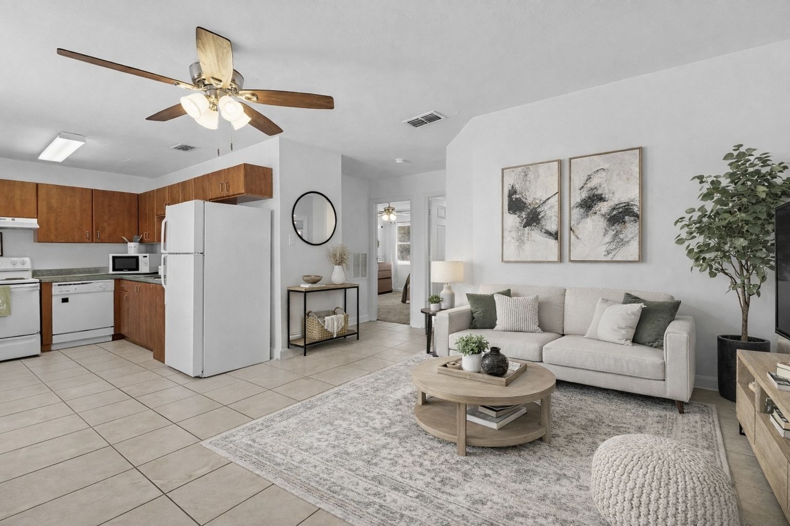 Tallahassee Apartment: 2030 BelleVue Way
