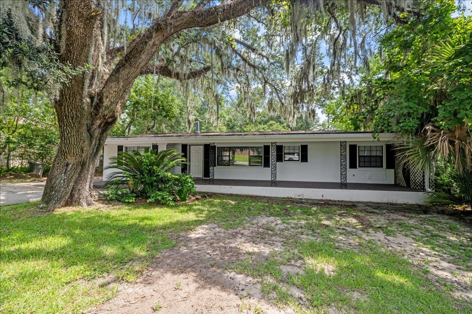 Tallahassee House: 103 Chapel Drive
