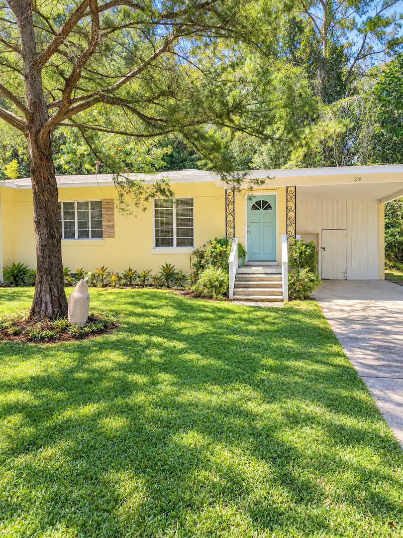 Tallahassee House: 218 Edwards Street