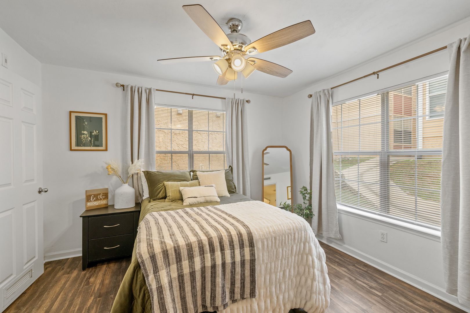 Tallahassee Apartment: 1845 Bellevue Way