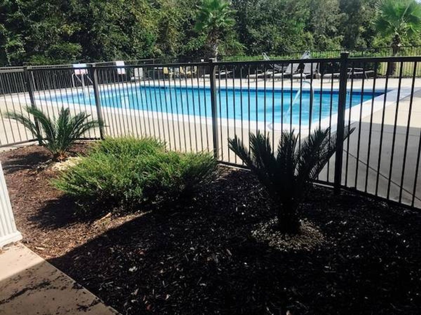 Crawfordville Apartment: 7 Homestretch Lane