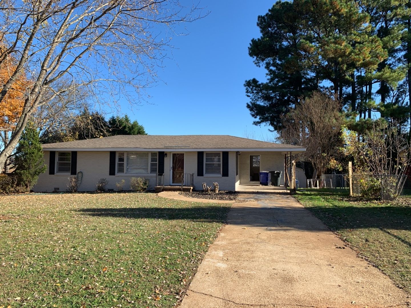 Florence House: 106 Hackett Court