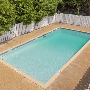 1825 Darby Drive, Unit G-4