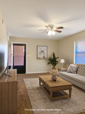 900 Montgomery Ave. Unit 205 Sheffield, AL 35660 (2BD/1BA)