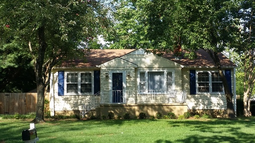 Cute 3 BR 1 BA home close to 7 Points! – photo 1