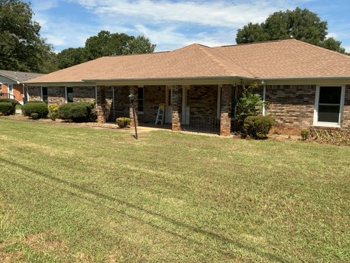 86 Lamoray Drive