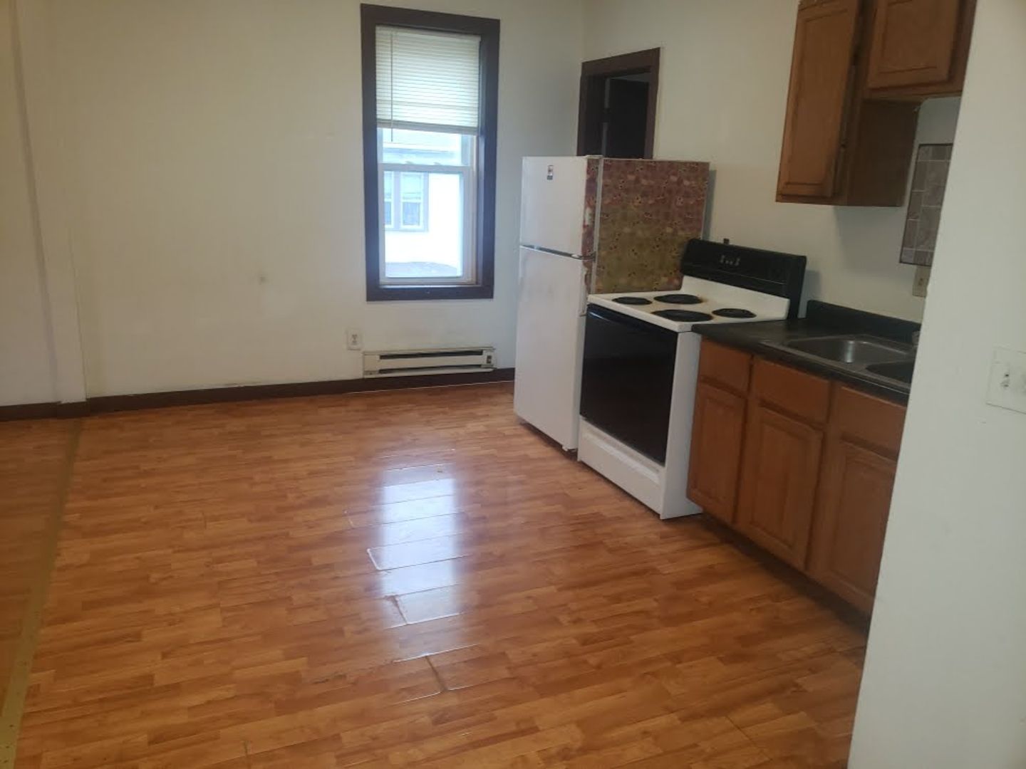 Milwaukee Apartment: 2001-7 S. 15th St