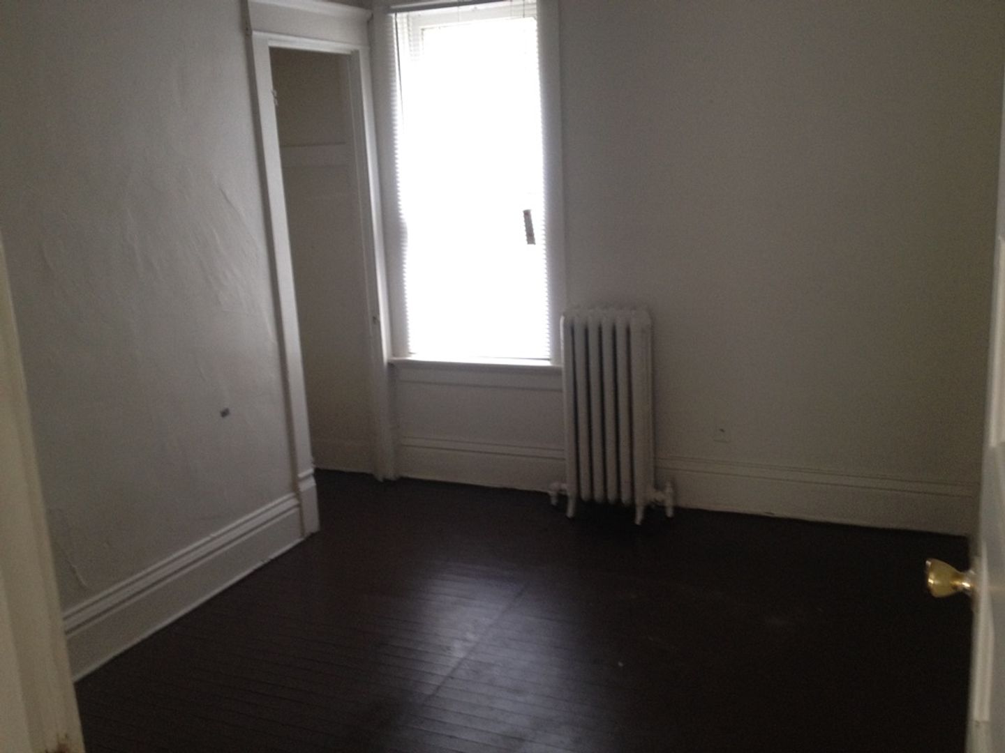 Milwaukee Apartment: 1320- S 22nd St.