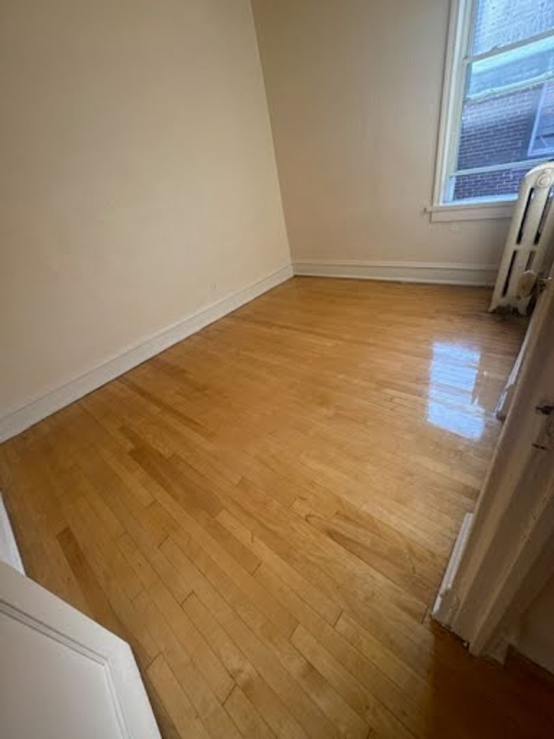Milwaukee Apartment: 2319 W. Michigan St.