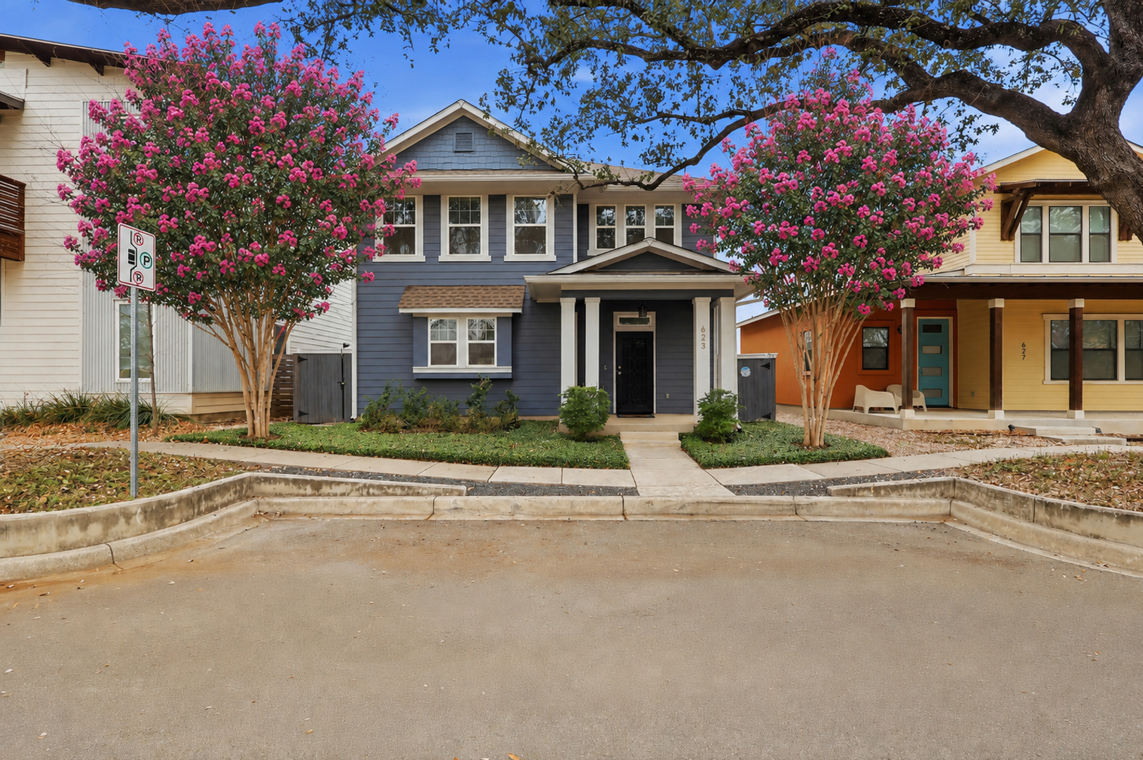 San Antonio House: 623 Leigh St.