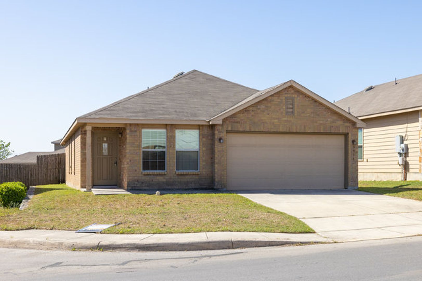 San Antonio House: 3918 Texas Hawthorn