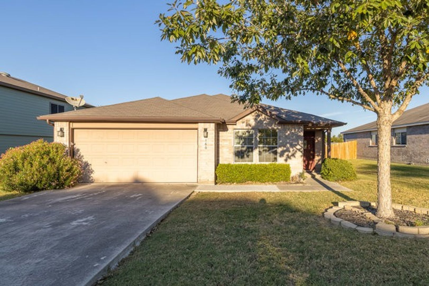 Cibolo House: 160 Kaylee Chase