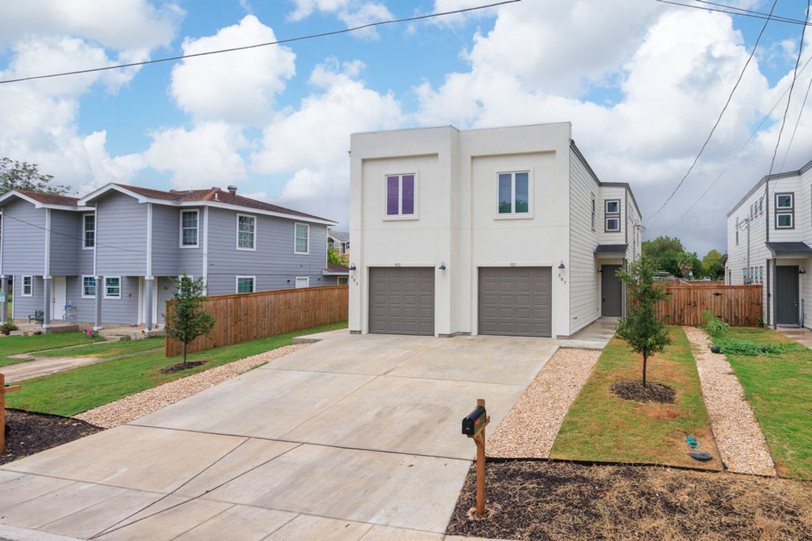 San Antonio House: 215 San Salvador # 101