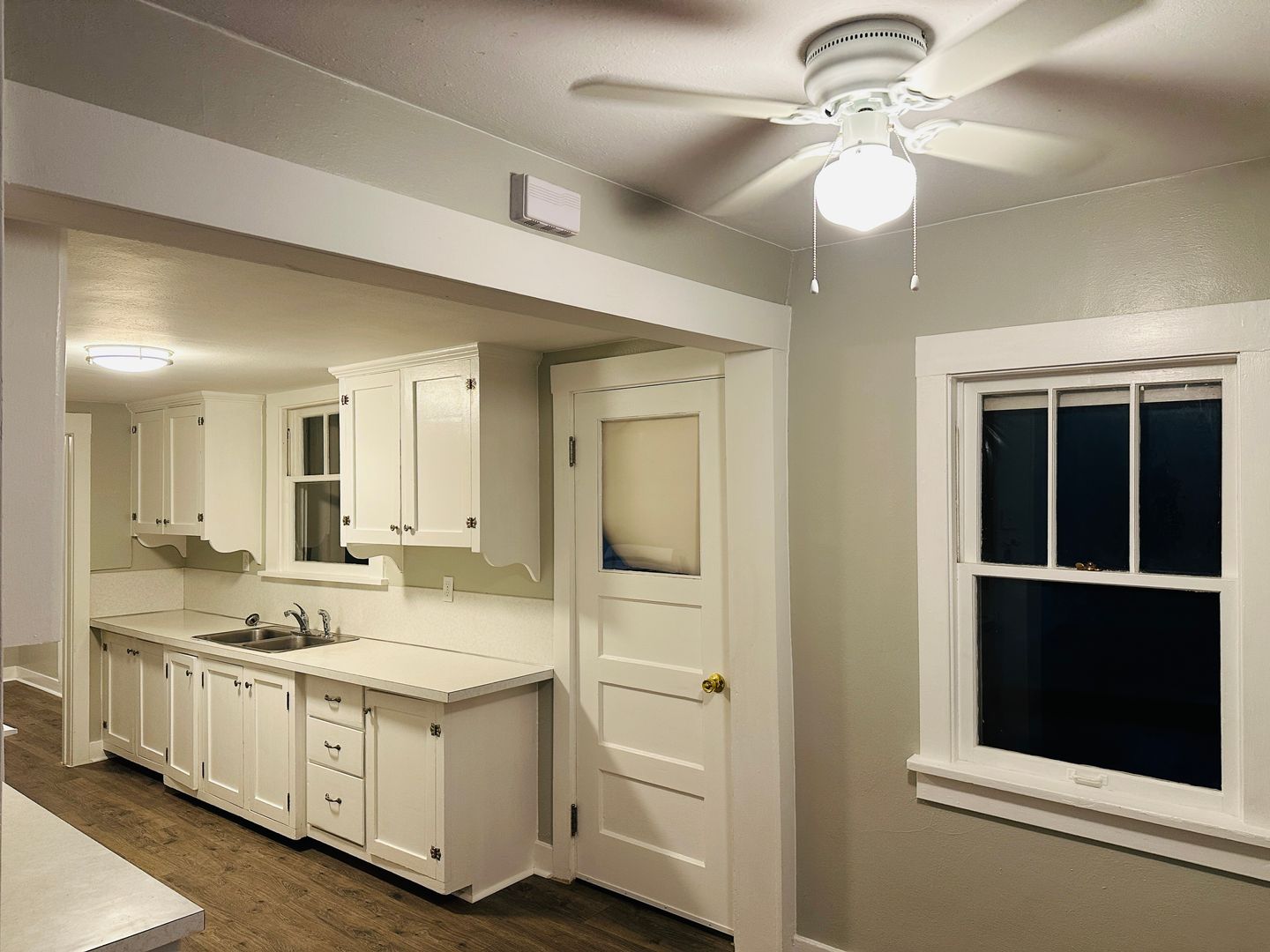 Billings Apartment: 2714 2nd Ave S