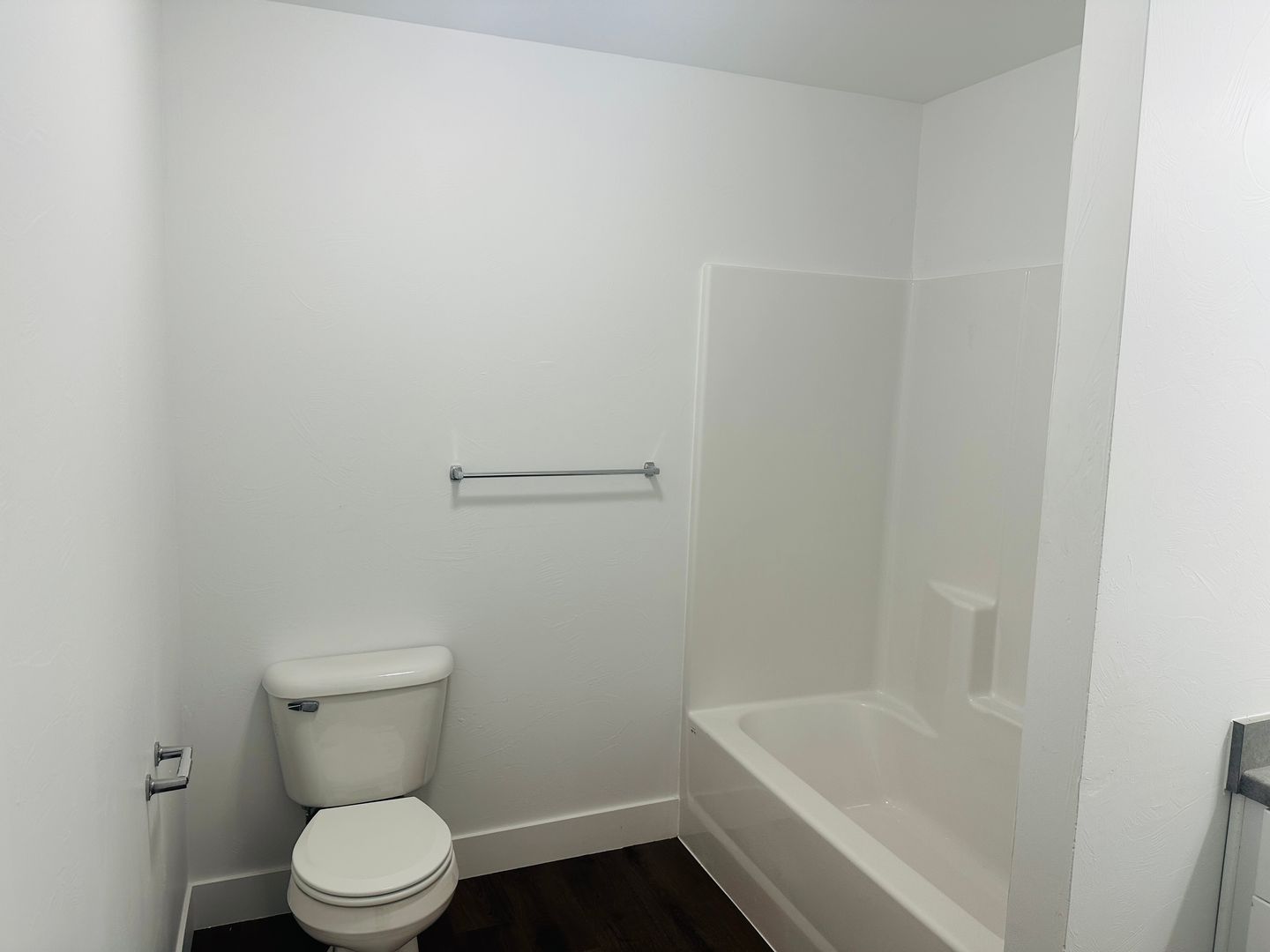 Billings Apartment: 1922 Old Hardin Road