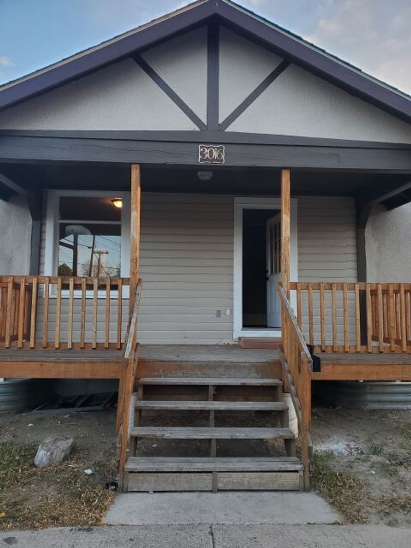 Billings Apartment: 3016 7th Ave. N.