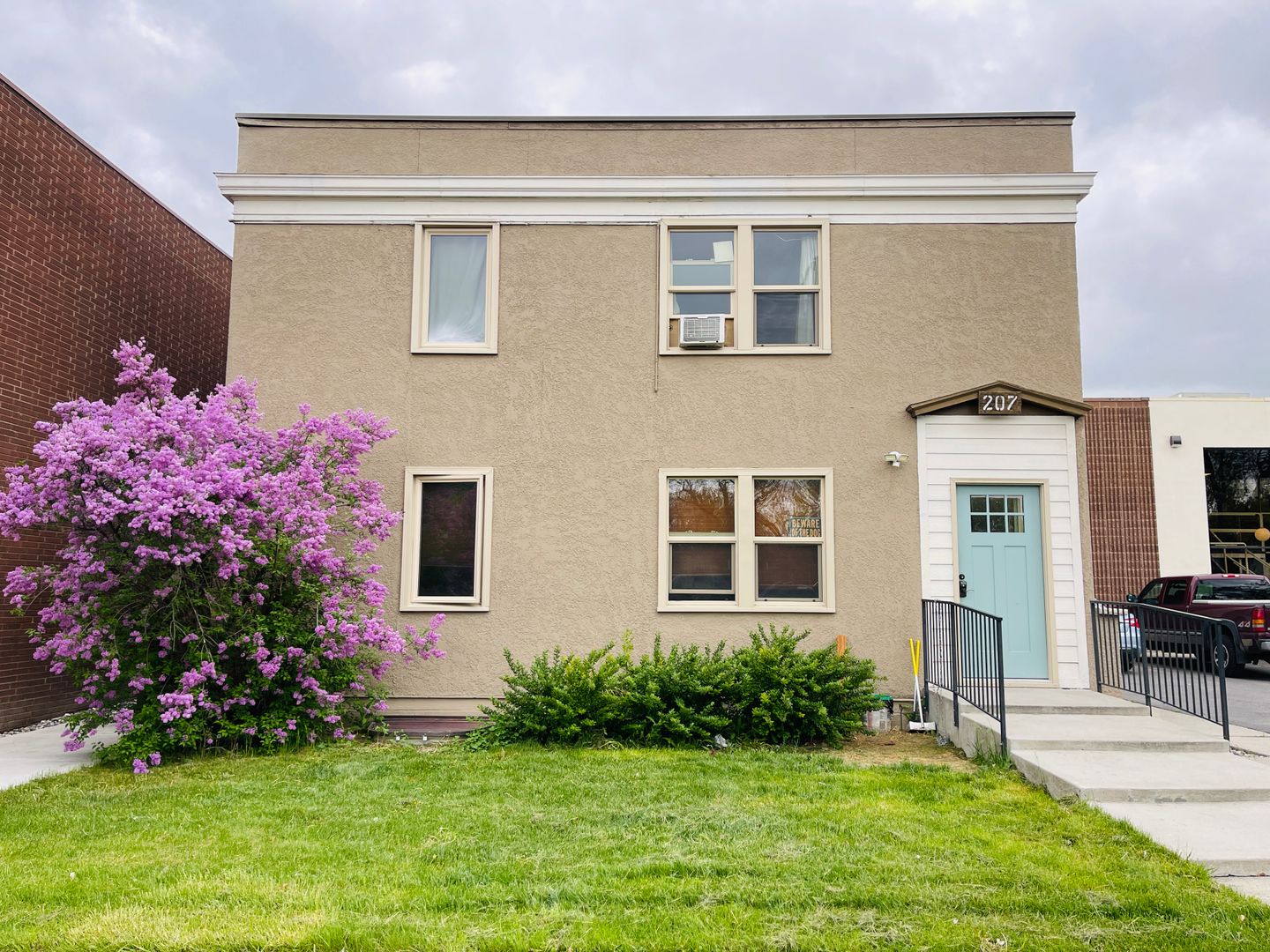 Billings Apartment: 207 North 34th St. #8