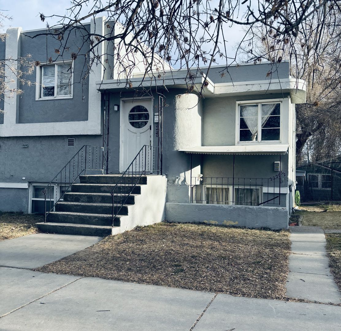 Billings Apartment: 2218-2220 8th Ave. N
