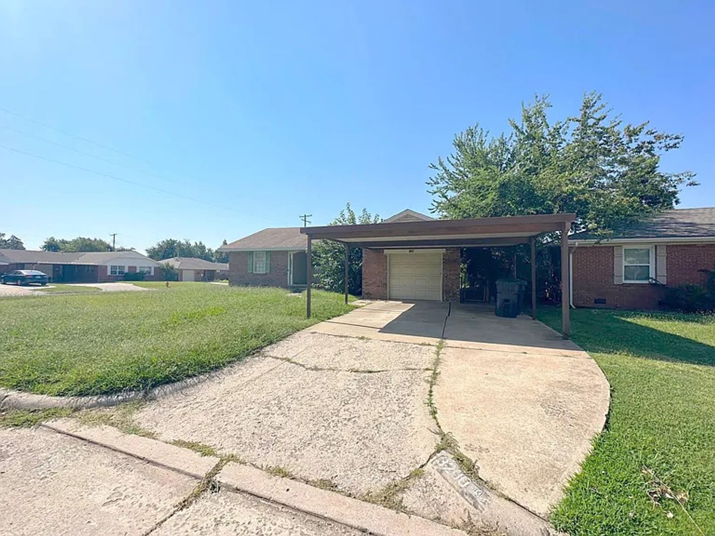 Oklahoma City House: 3200 NW 37th St