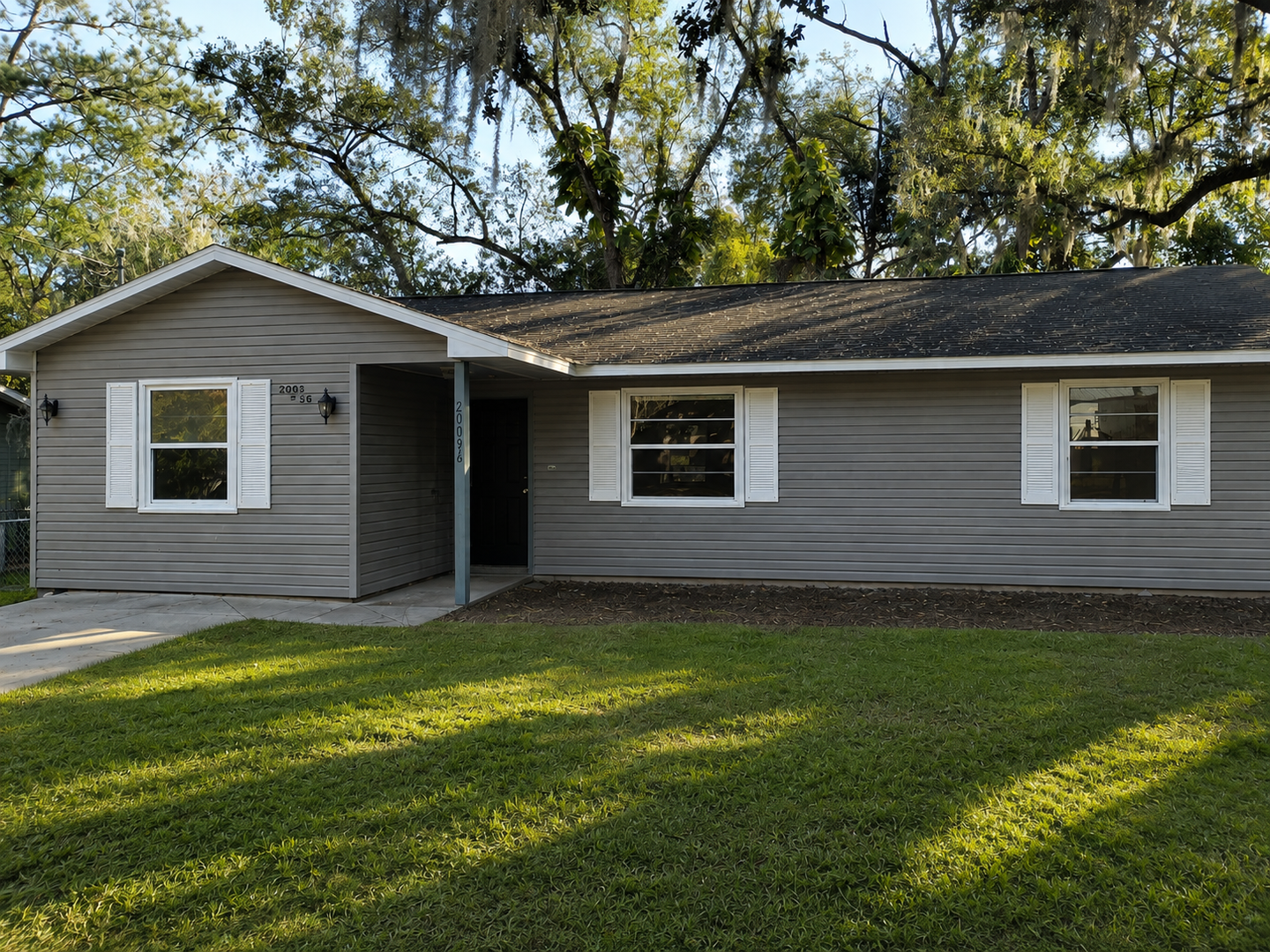 Brooksville House: 20056 Suncrest Drive