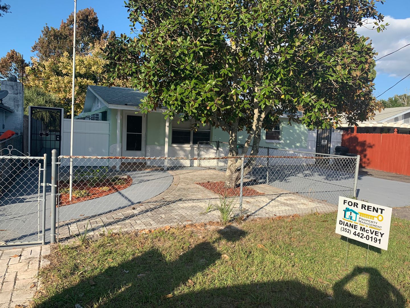 Hudson House: 7425 Sheepshead Drive