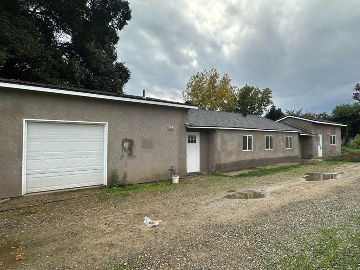 Ceres House: 1663 Gene Road