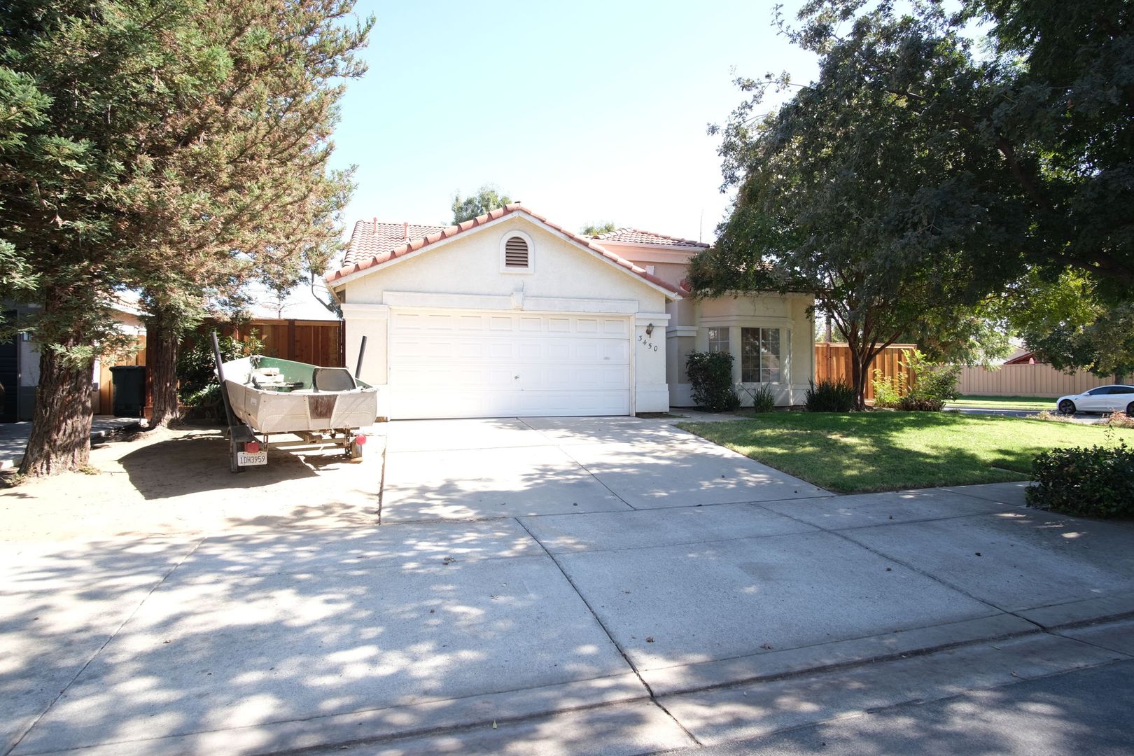 Ceres House: 3450 Buenaventura Dr, Ceres, CA 95307
