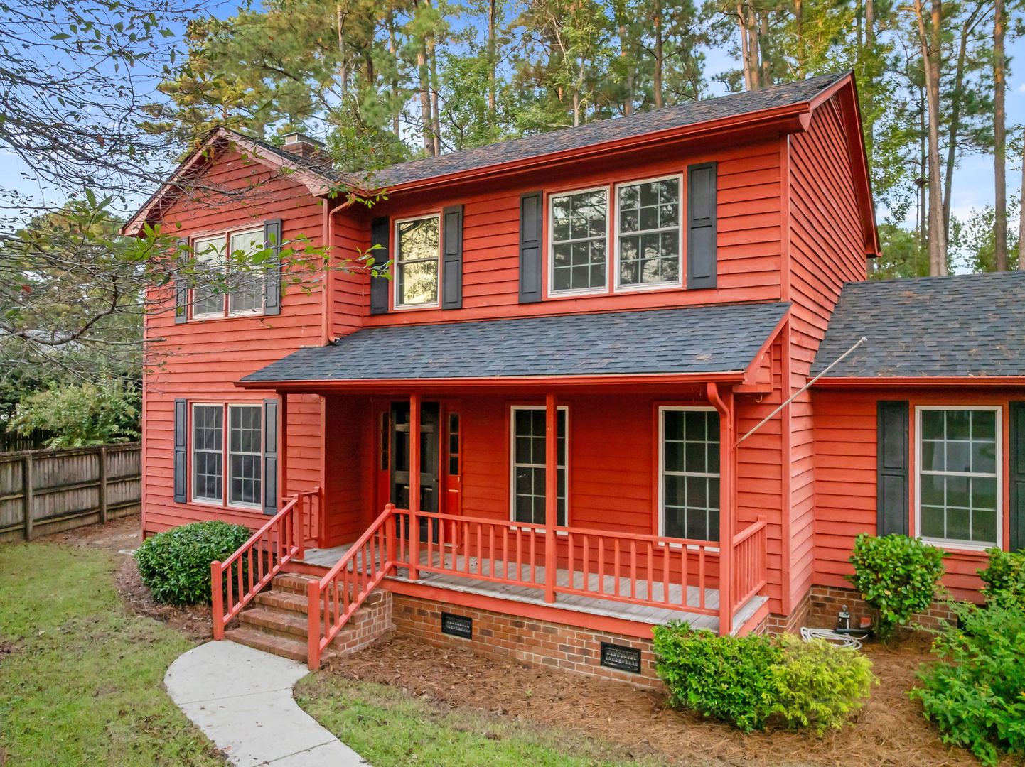 Jacksonville House: 113 Wesleyan Ct