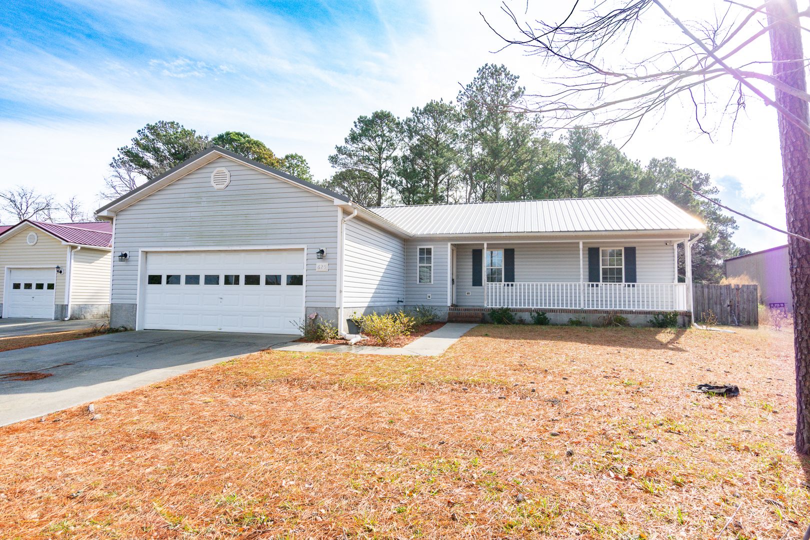 Hubert House: 625 Queens Creek Rd