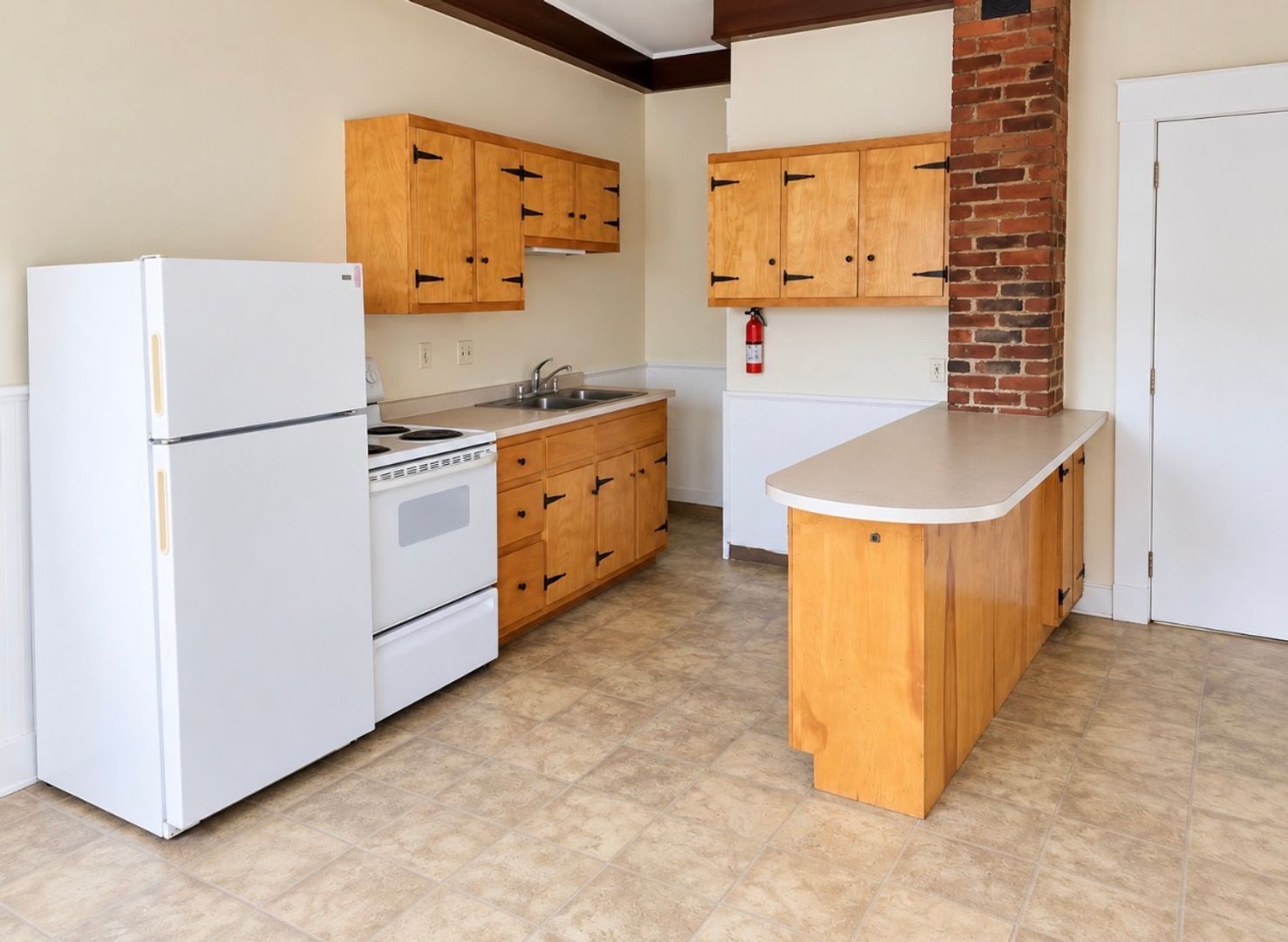 Chester Apartment: 617 Depot Street