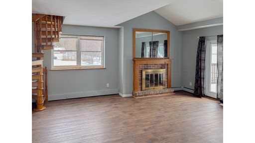 998 US Route 4 East, Apt 101, Rutland, VT 5701